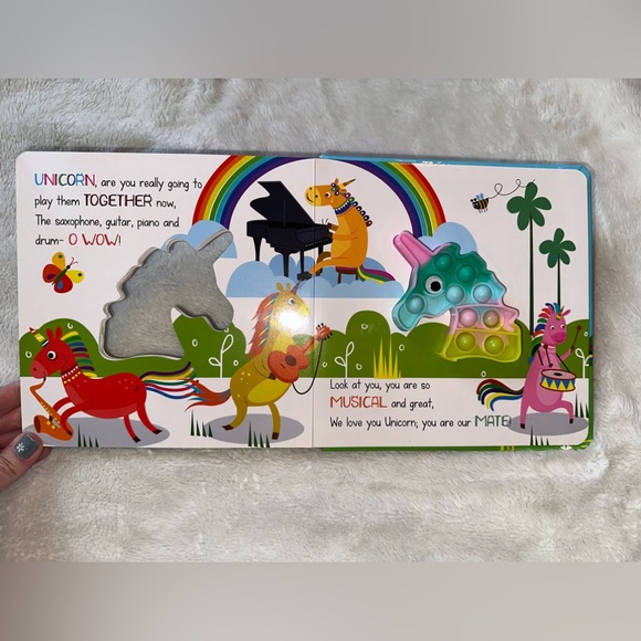 New Popy Corns Pop Book - Picture 5 of 5